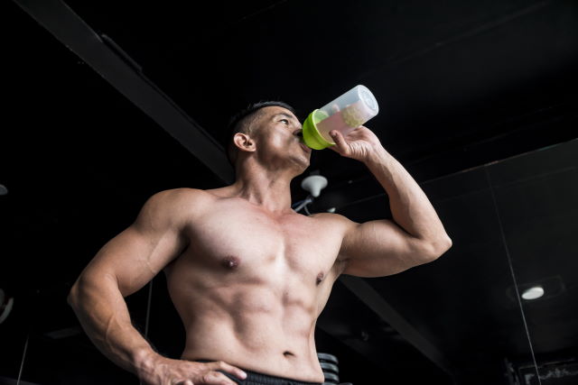 Drinking pre-workout supplement